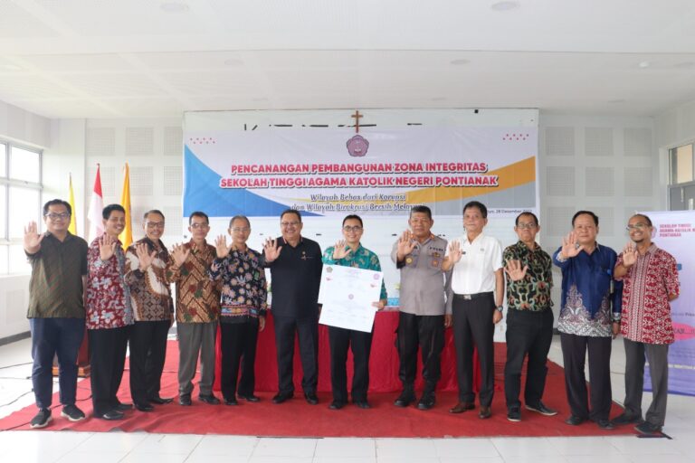 Pencanangan Pembangunan Zona Integritas di wilayah STAKat Negeri Pontianak